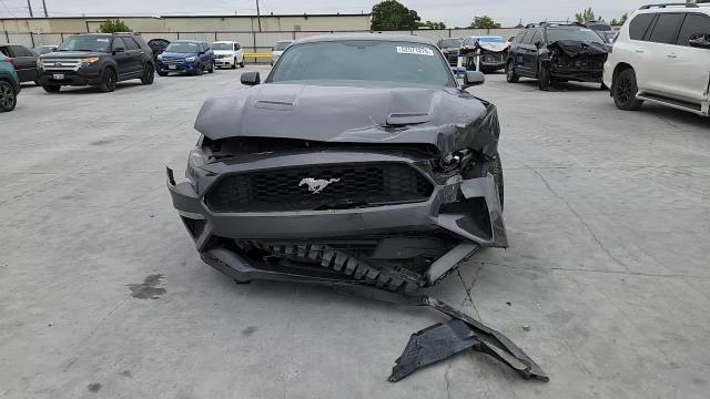 2018 Ford Mustang - zdjęcie 13
