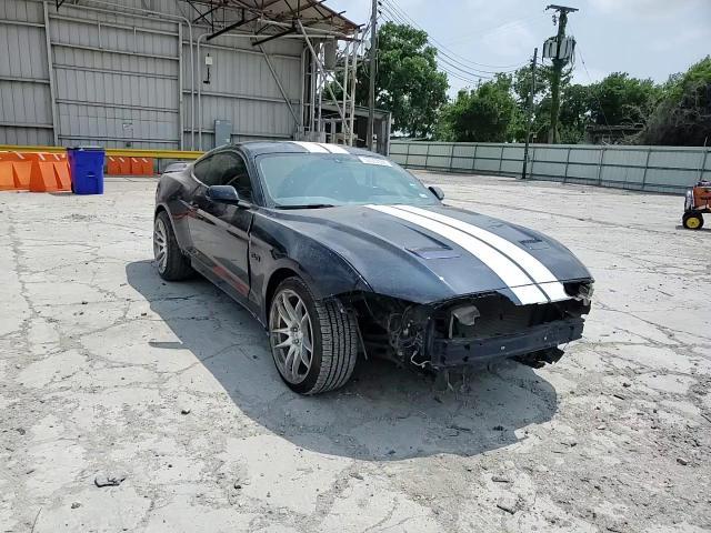 2019 Ford Mustang Gt - zdjęcie 13