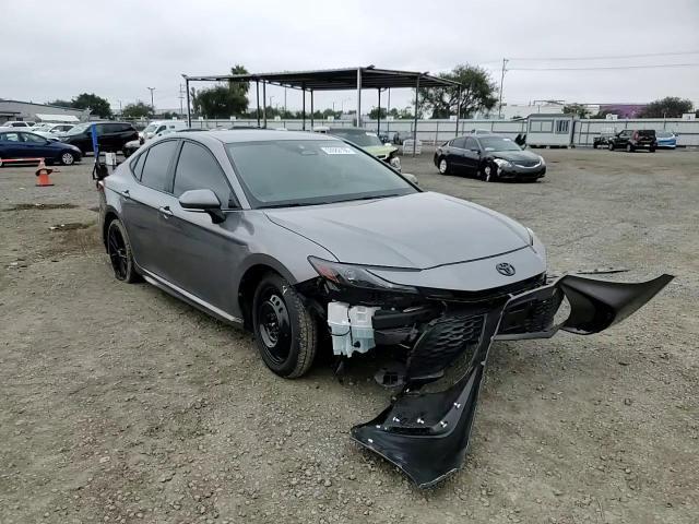2025 Toyota Camry Se - zdjęcie 14