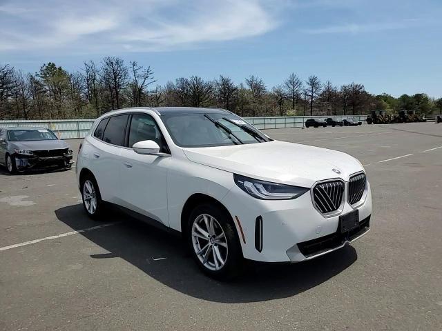 2025 BMW X3 30 xDrive - zdjęcie 14
