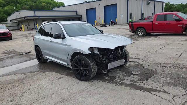 2021 BMW X3 xDrivem40I - zdjęcie 15