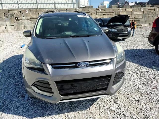 2013 Ford Escape Titanium - zdjęcie 15
