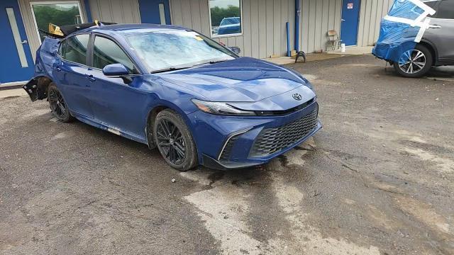 2025 Toyota Camry Se - zdjęcie 13