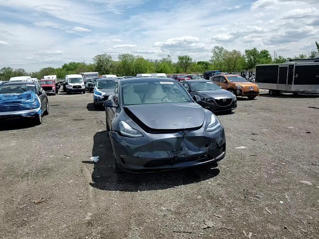 2021 Tesla Model Y - zdjęcie 13
