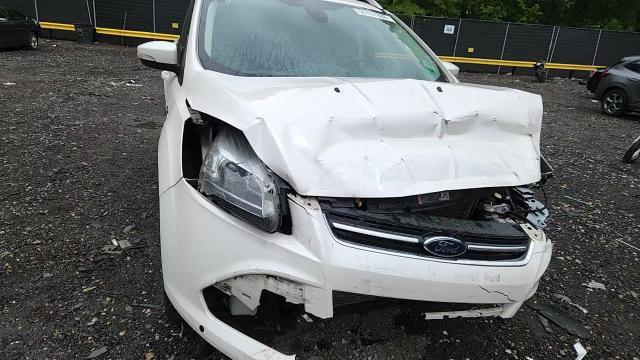 2014 Ford Escape Titanium - zdjęcie 14