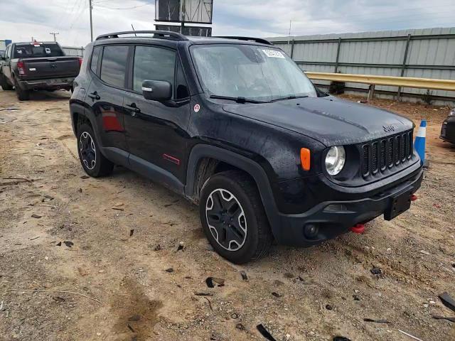 2017 Jeep Renegade Trailhawk - zdjęcie 14