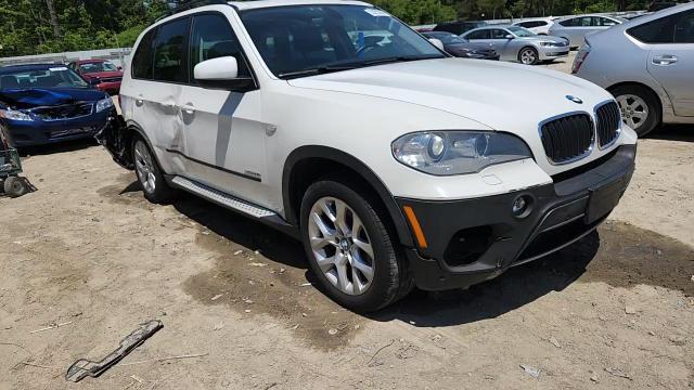 2013 BMW X5 xDrive35I - zdjęcie 14