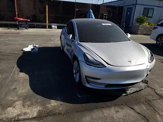 2018 Tesla Model 3 - zdjęcie 13