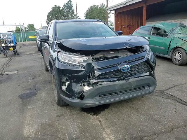 2021 Toyota Rav4 Xle - zdjęcie 14