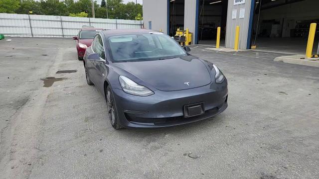 2018 Tesla Model 3 - zdjęcie 13
