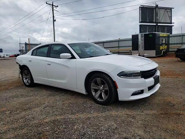 2016 Dodge Charger Sxt - zdjęcie 14