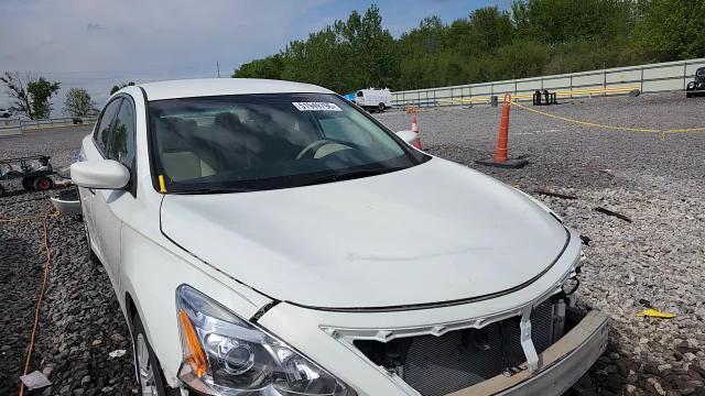 2015 Nissan Altima 2.5 S - zdjęcie 13