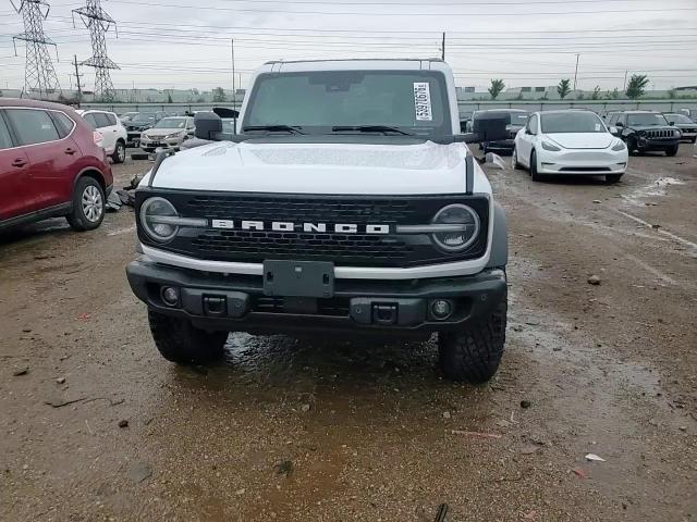 2025 Ford Bronco Badlands - zdjęcie 13