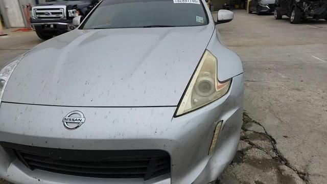 2014 Nissan 370Z Base - zdjęcie 13