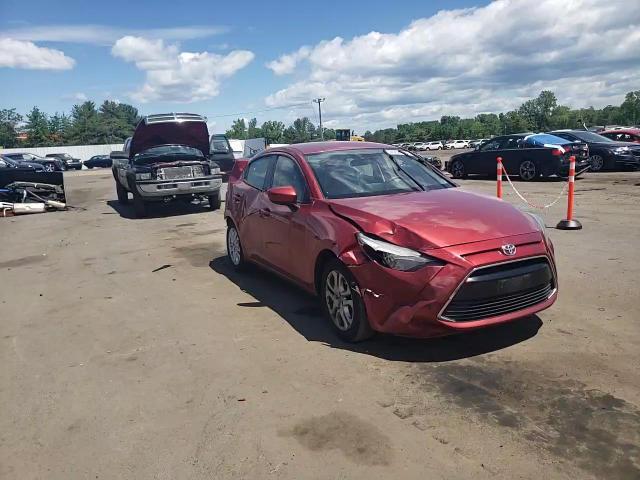 2017 Toyota Yaris Ia Base - zdjęcie 14