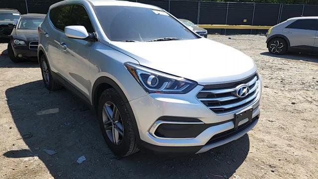 2018 Hyundai Santa Fe Sport 2.4L - zdjęcie 14
