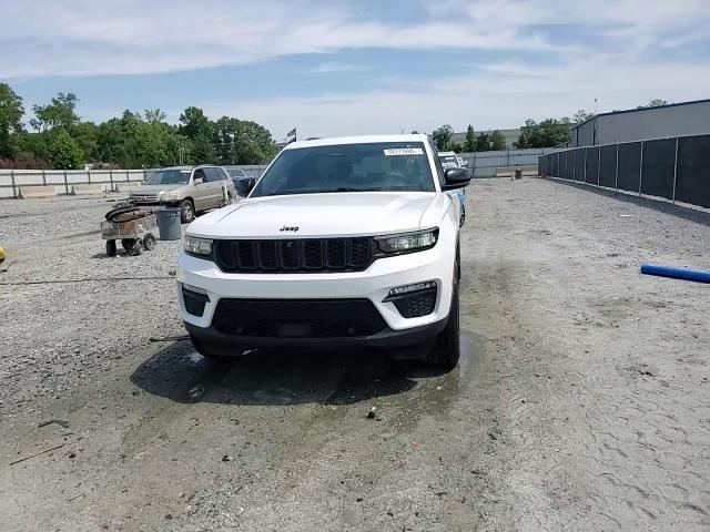 2023 Jeep Grand Cherokee Limited - zdjęcie 13
