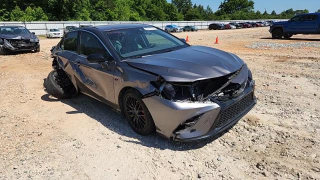 2023 Toyota Camry Se - zdjęcie 14