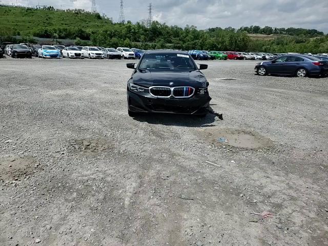2024 BMW 330Xi - zdjęcie 14