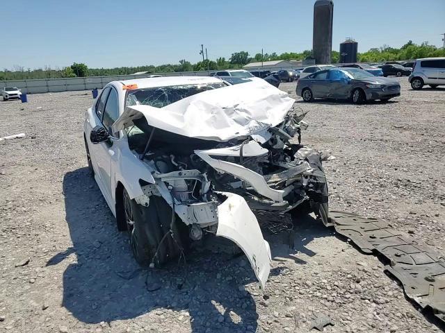 2018 Toyota Camry Se - zdjęcie 12