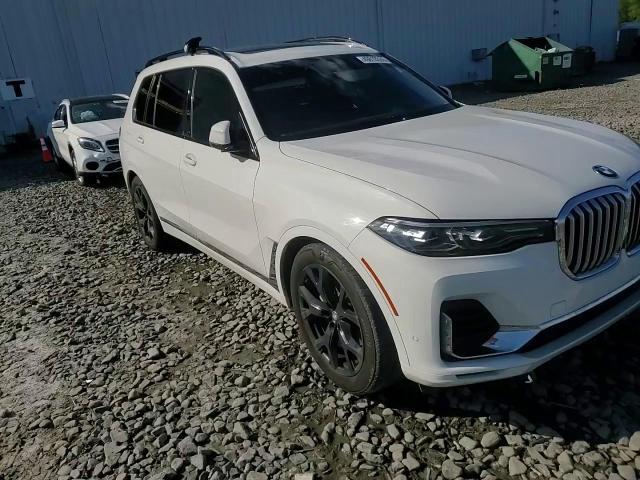 2022 BMW X7 xDrive40I - zdjęcie 14