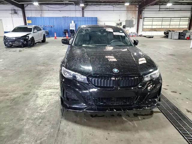 2019 BMW 330Xi - zdjęcie 13