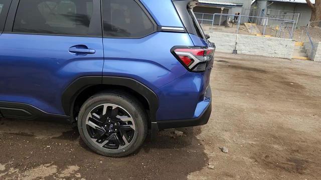 2025 Subaru Forester Premium - zdjęcie 14