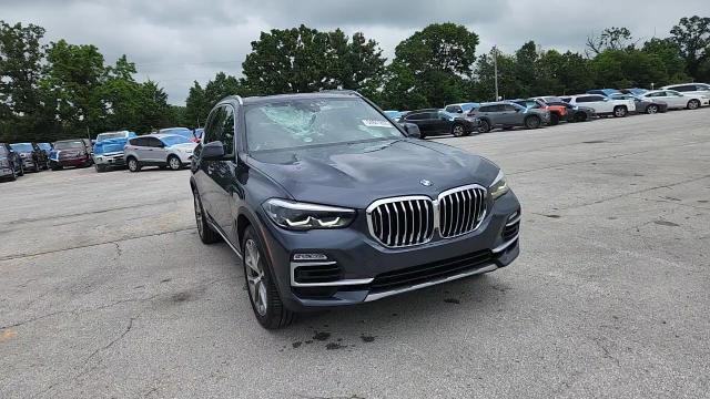 2021 BMW X5 xDrive40I - zdjęcie 14
