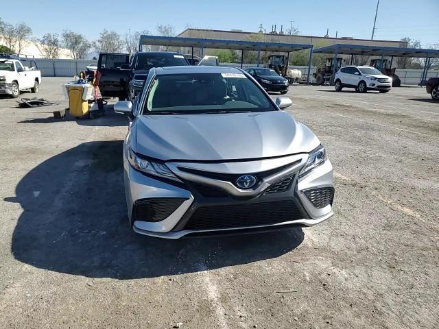 2024 Toyota Camry Xse - zdjęcie 13