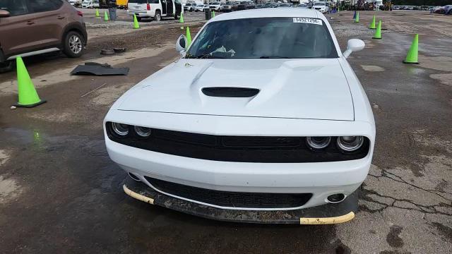 2022 Dodge Challenger R - zdjęcie 13