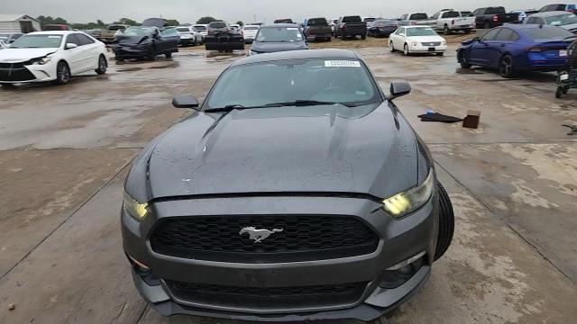 2016 Ford Mustang - zdjęcie 13
