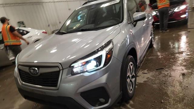 2021 Subaru Forester Premium - zdjęcie 13