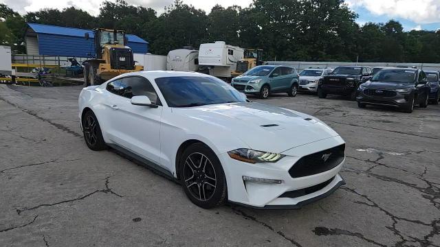 2019 Ford Mustang - zdjęcie 13