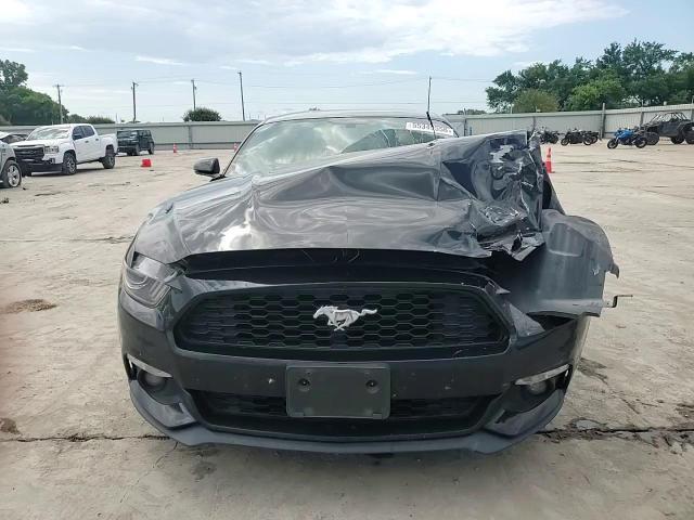 2017 Ford Mustang - zdjęcie 13