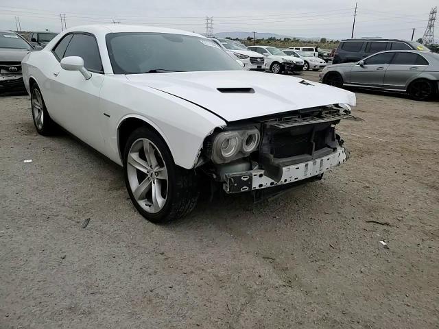 2018 Dodge Challenger R - zdjęcie 14