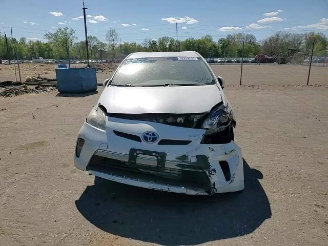 2013 Toyota Prius Plug-In Hybrid Base - zdjęcie 13
