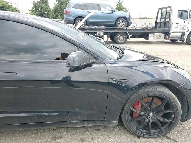 2019 Tesla Model 3 - zdjęcie 13