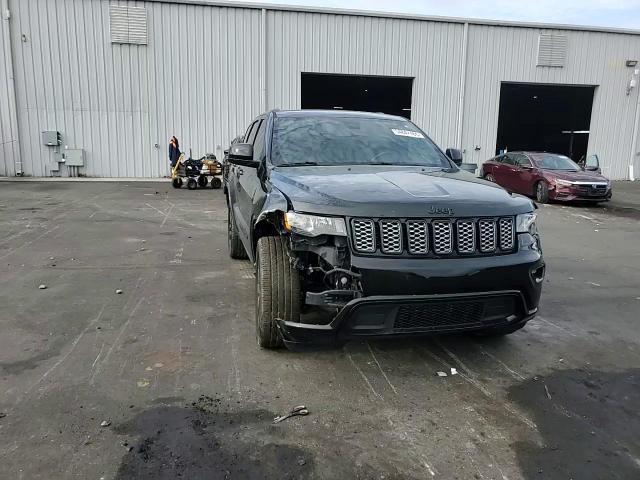 2020 Jeep Grand Cherokee Laredo - zdjęcie 14