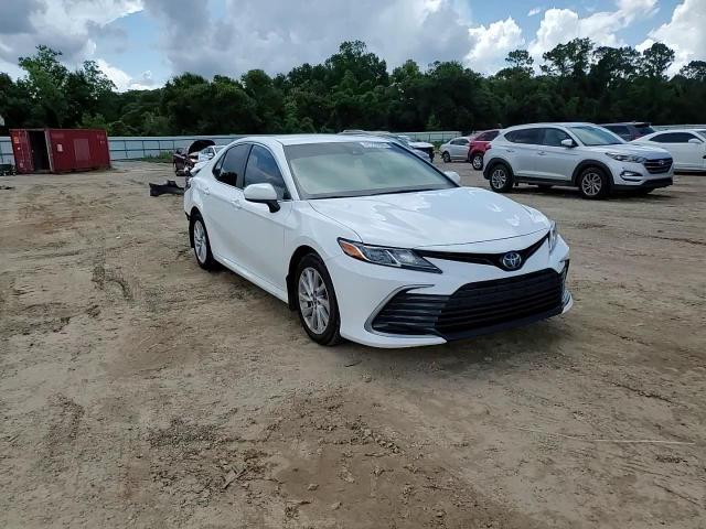 2023 Toyota Camry Le - zdjęcie 14