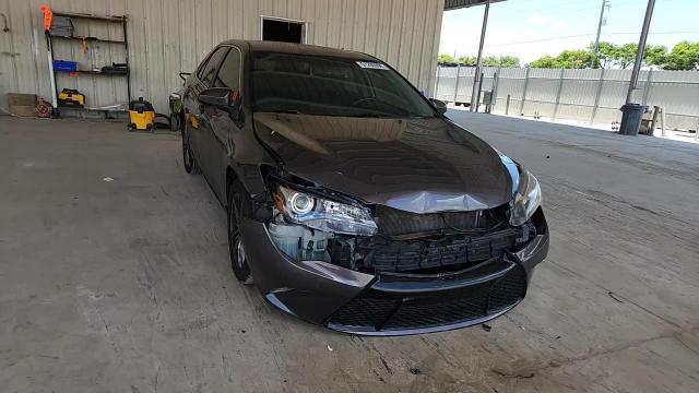 2015 Toyota Camry Se - zdjęcie 14