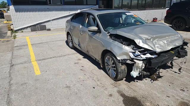 2013 Volkswagen Jetta Tdi - zdjęcie 14