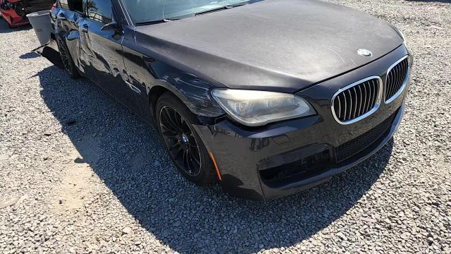 2013 BMW 750 Lxi - zdjęcie 13