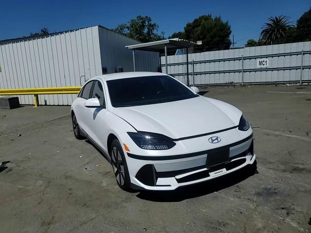 2025 Hyundai Ioniq 6 Se Standard Range - zdjęcie 13