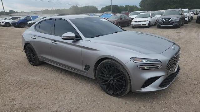 2023 Genesis G70 2.0T - zdjęcie 13