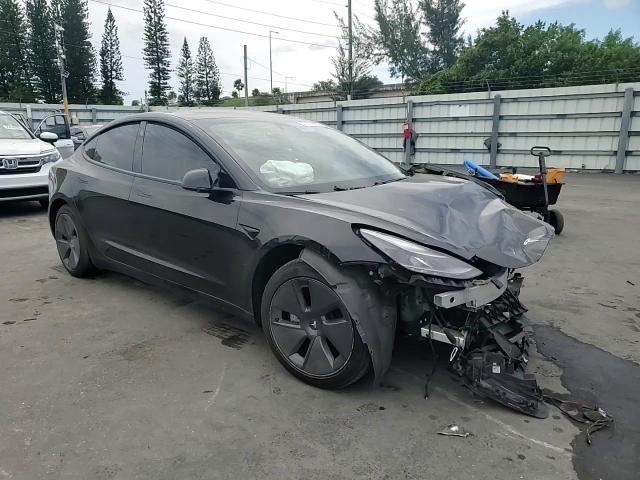 2021 Tesla Model 3 - zdjęcie 13