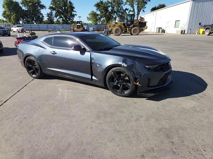 2021 Chevrolet Camaro Ls - zdjęcie 13