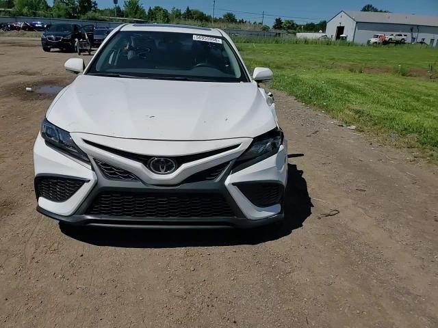 2024 Toyota Camry Se - zdjęcie 13