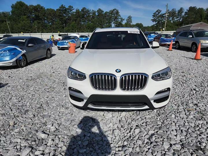 2020 BMW X3 xDrive30E - zdjęcie 13