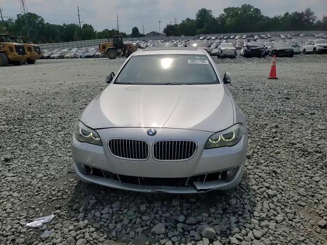 2013 BMW Seria 5 535i - zdjęcie 13
