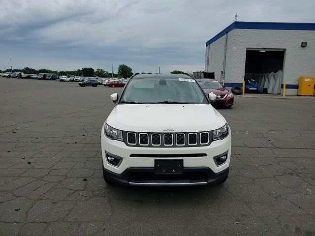 2017 Jeep Compass Limited - zdjęcie 13